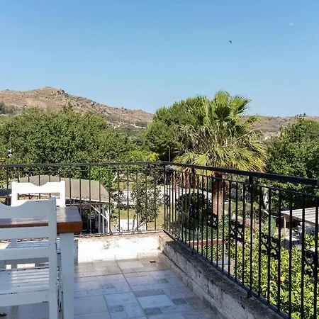 Sirin Bahce בית אירוח בודרום